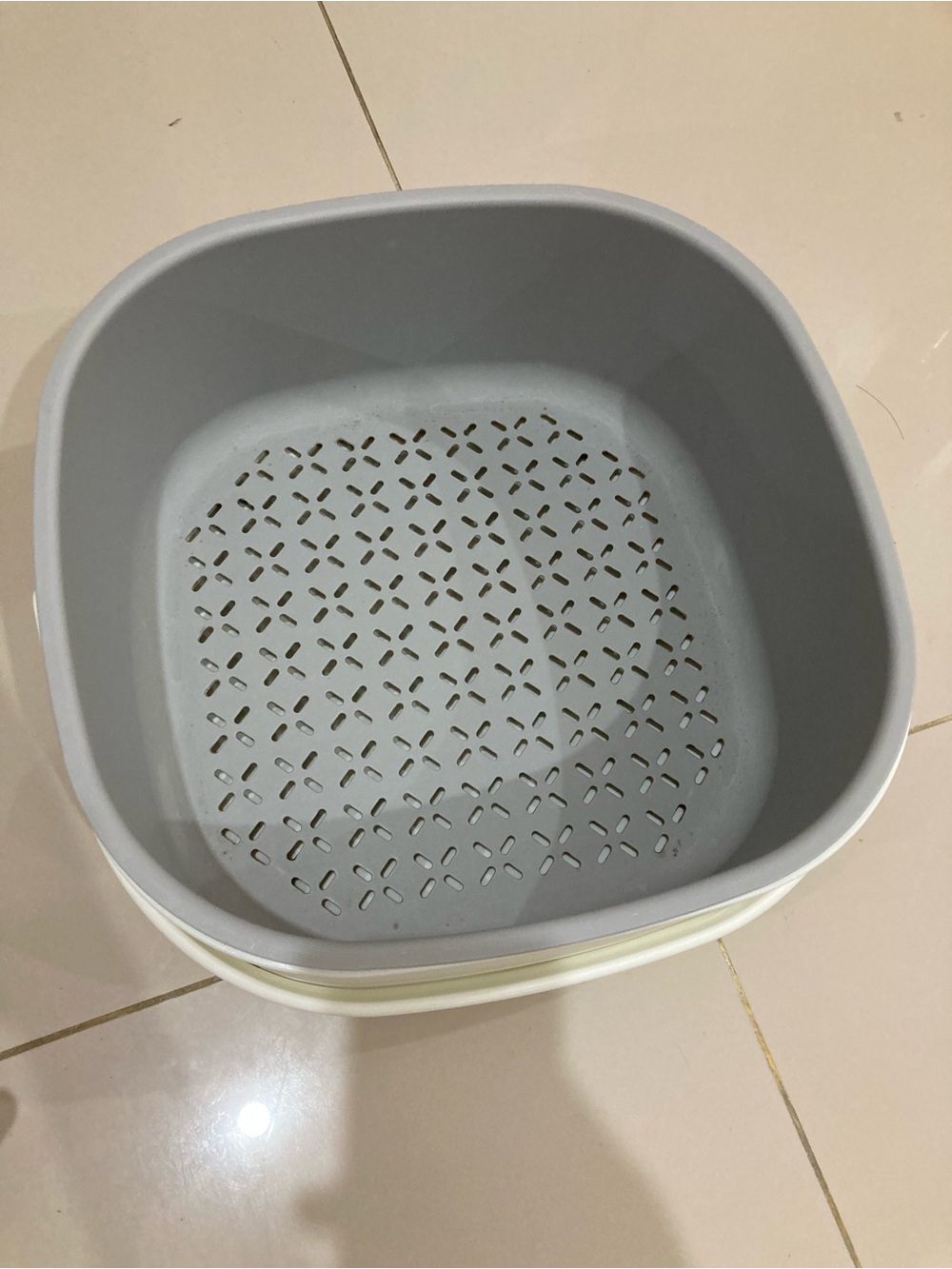 Gray Plastic Drain Basket - Home Accents